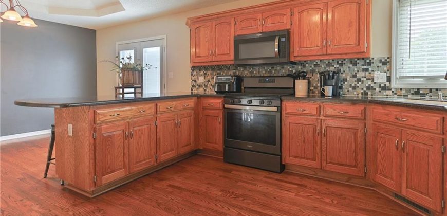 Homes for Sale in Kansas City, MO 64157 | 10908 N Farley Avenue