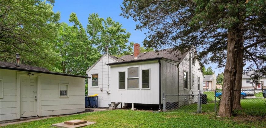 Homes for Sale in Kansas City, MO 64117 | 3948 N Kensington Avenue