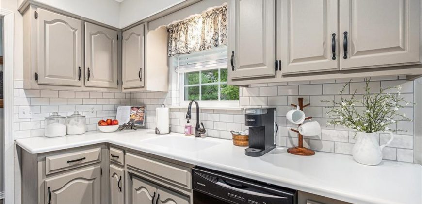 Homes for Sale in Kansas City, MO 64155 | 1501 NE 113th Terrace