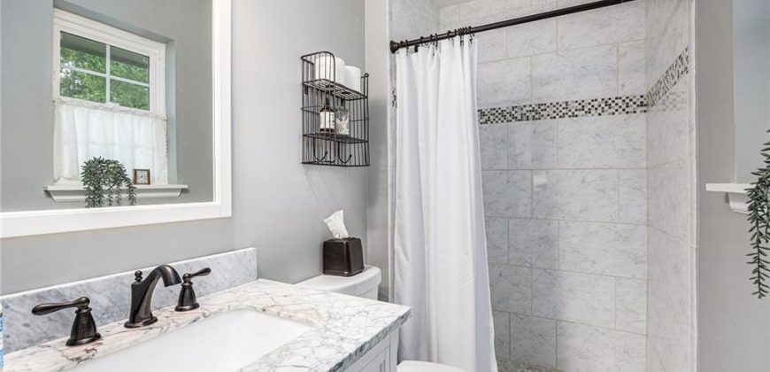 Homes for Sale in Kansas City, MO 64155 | 1501 NE 113th Terrace
