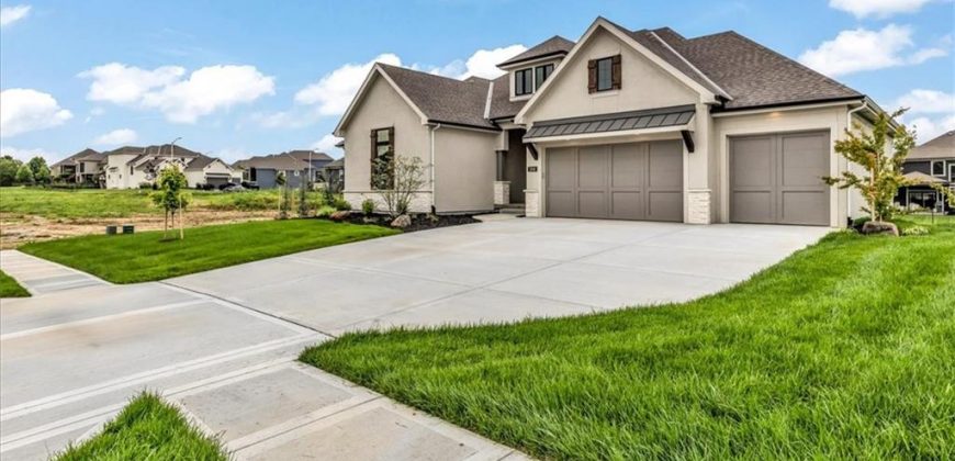 Homes for Sale in Kansas City, MO 64155 | 3208 NE 102nd Street