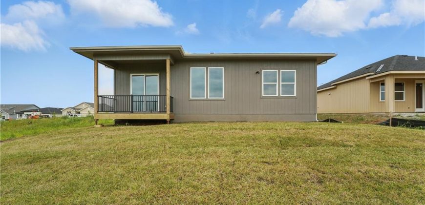 Homes for Sale in Kansas City, MO 64155 | 1701 NW 104th Terrace