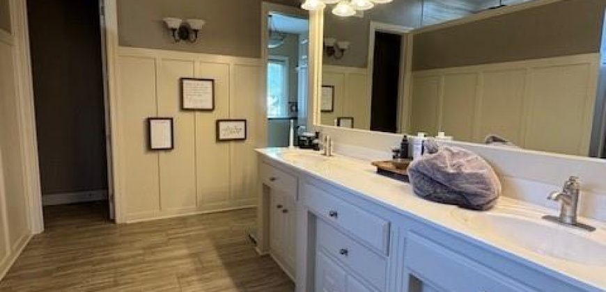 Homes for Sale in Liberty, MO 64068 | 2116  Winding Woods Drive