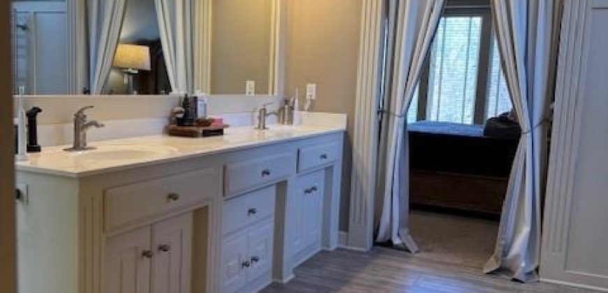 Homes for Sale in Liberty, MO 64068 | 2116  Winding Woods Drive