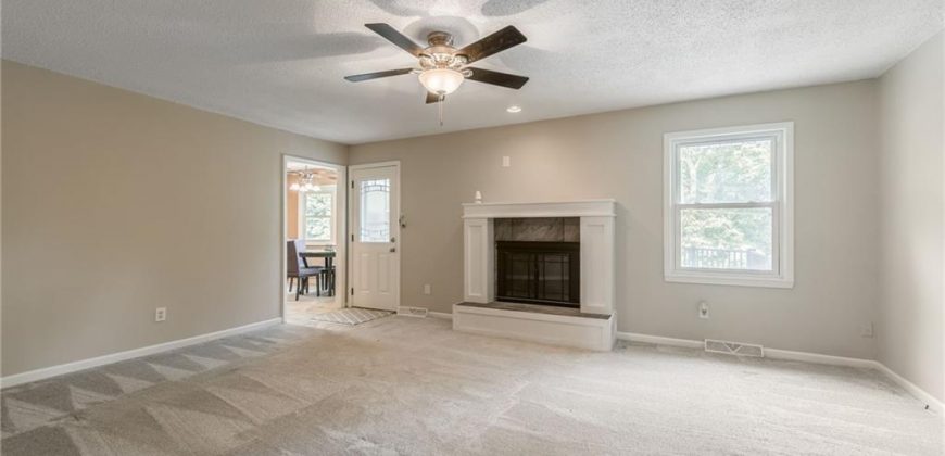 Homes for Sale in Kansas City, MO 64118 | 6753 N Garfield Avenue