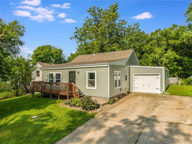 Homes for Sale in Kansas City, MO 64117 | 3914 N Cleveland Avenue