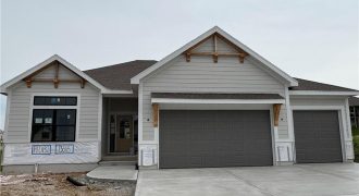 Homes for Sale in Kearney, MO 64060 | 13616  Clover Court