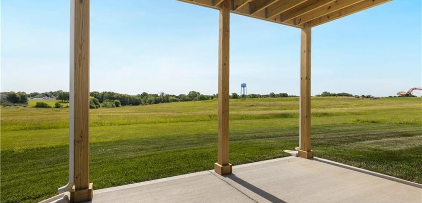 Homes for Sale in Smithville, MO 64089 | 17509  Greyhawke Ridge