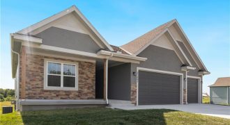 Homes for Sale in Smithville, MO 64089 | 17509  Greyhawke Ridge