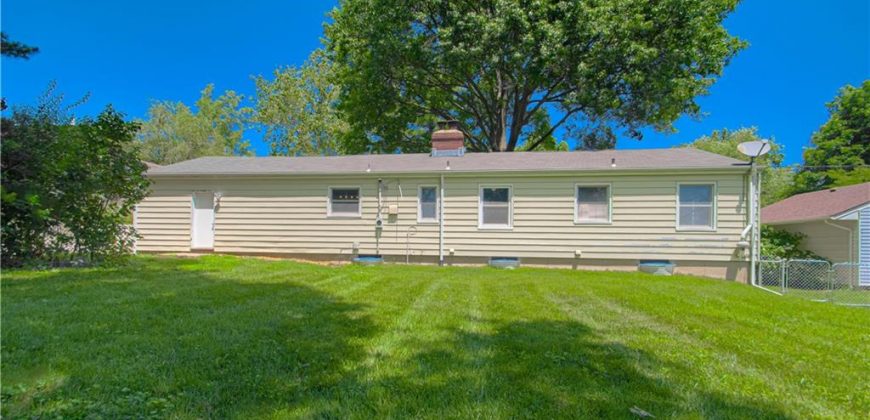 Homes for Sale in Gladstone, MO 64118 | 1205 NE 64th Terrace