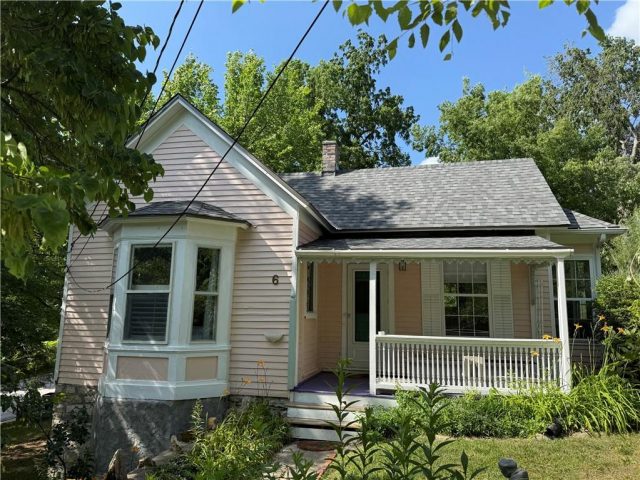 Homes for Sale in Parkville, MO 64152 | 6 W 12th Street