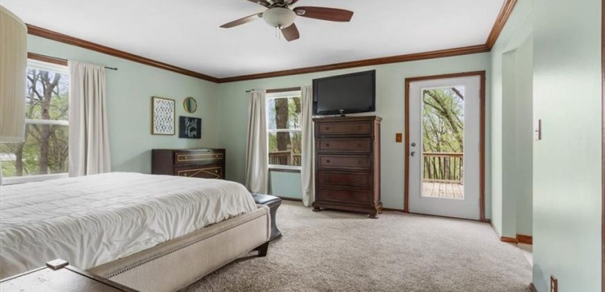 Homes for Sale in Smithville, MO 64089 | 7770  Buckwood Drive