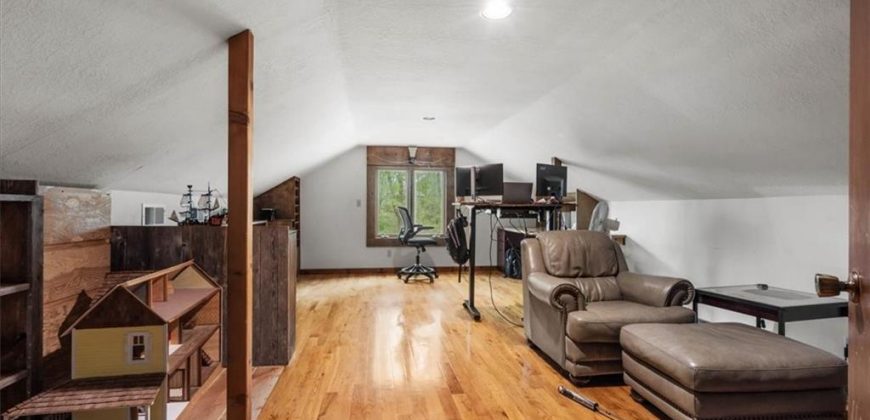 Homes for Sale in Smithville, MO 64089 | 7770  Buckwood Drive