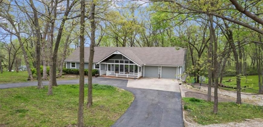 Homes for Sale in Smithville, MO 64089 | 7770  Buckwood Drive