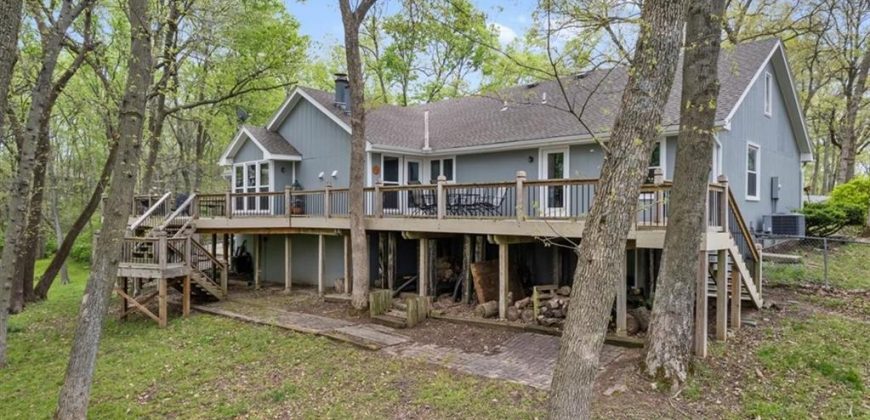 Homes for Sale in Smithville, MO 64089 | 7770  Buckwood Drive