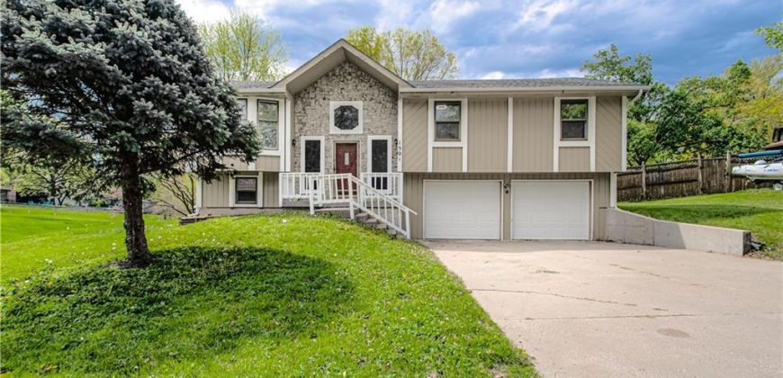 Homes for Sale in Kansas City, MO 64155 | 1501 NE 115th Terrace