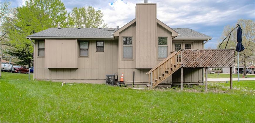 Homes for Sale in Kansas City, MO 64155 | 1501 NE 115th Terrace