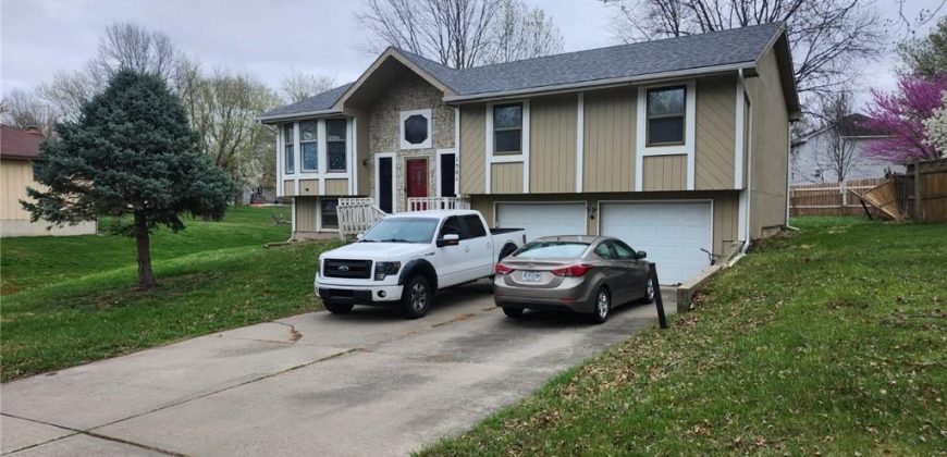 Homes for Sale in Kansas City, MO 64155 | 1501 NE 115th Terrace