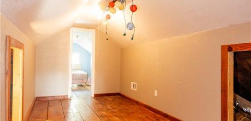 Homes for Sale in Kansas City, MO 64119 | 2922 NE 56th Street