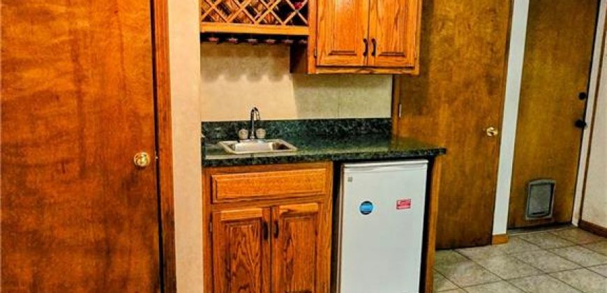 Homes for Sale in Liberty, MO 64068 | 1415  Lynette Street