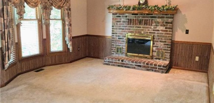 Homes for Sale in Liberty, MO 64068 | 1415  Lynette Street