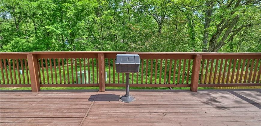 Homes for Sale in Gladstone, MO 64119 | 3512  Apple Tree Lane