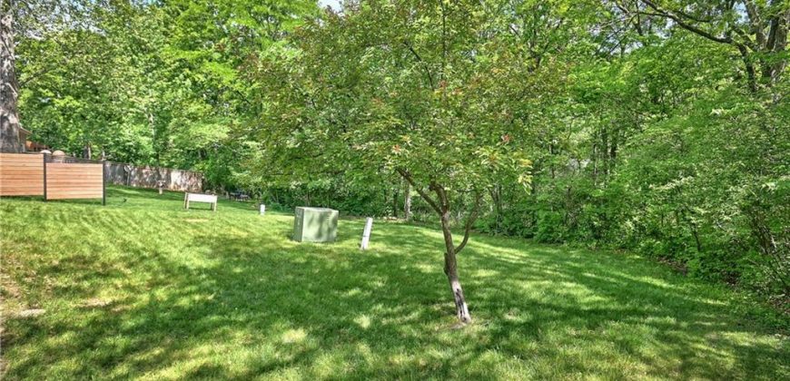Homes for Sale in Gladstone, MO 64119 | 3512  Apple Tree Lane