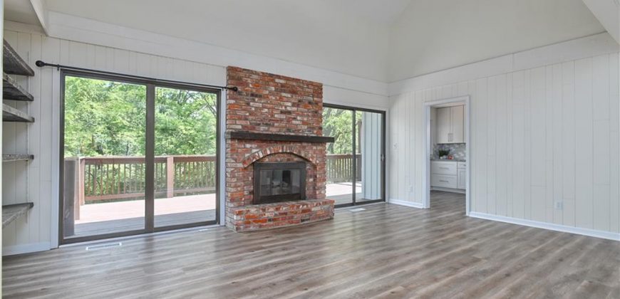 Homes for Sale in Gladstone, MO 64119 | 3512  Apple Tree Lane