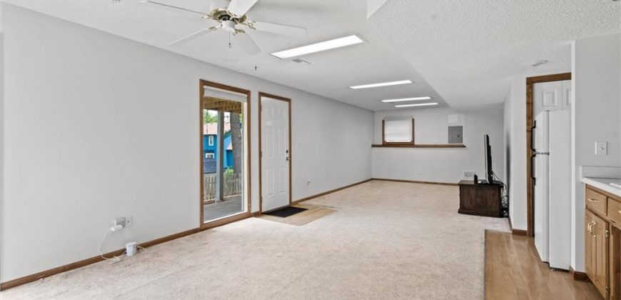 Homes for Sale in Kansas City, MO 64118 | 1204 NW 70th Street