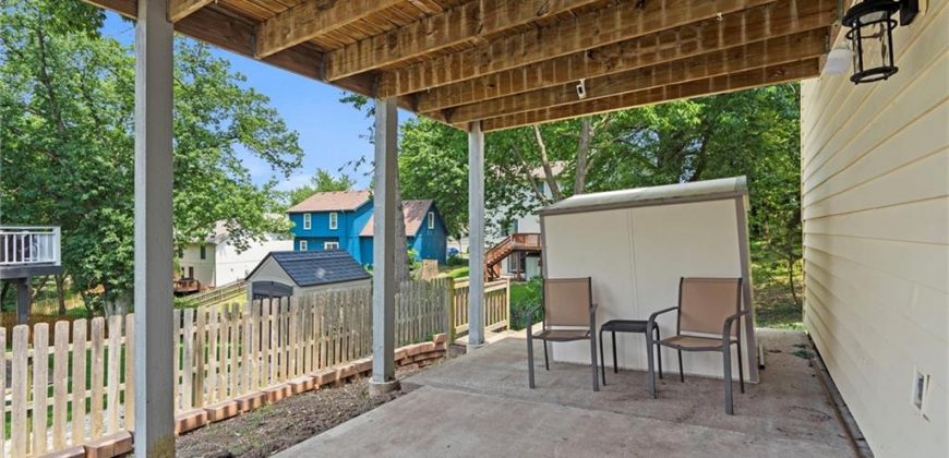 Homes for Sale in Kansas City, MO 64118 | 1204 NW 70th Street
