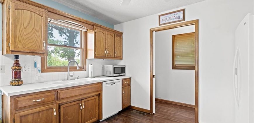 Homes for Sale in Kansas City, MO 64118 | 1204 NW 70th Street