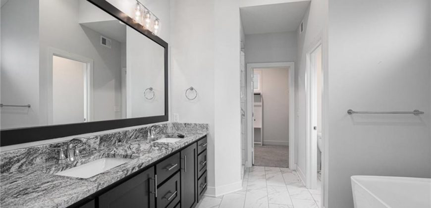 Homes for Sale in Kansas City, MO 64153 | 8316 NW 90th Street