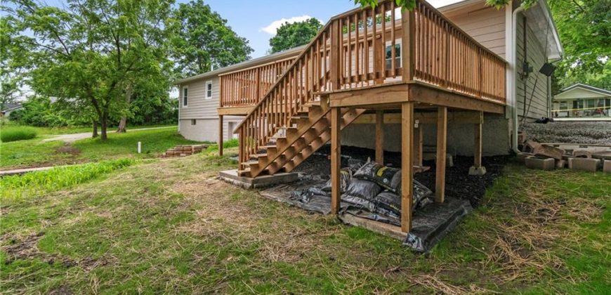 Homes for Sale in Kansas City, MO 64119 | 6201 N Topping Avenue