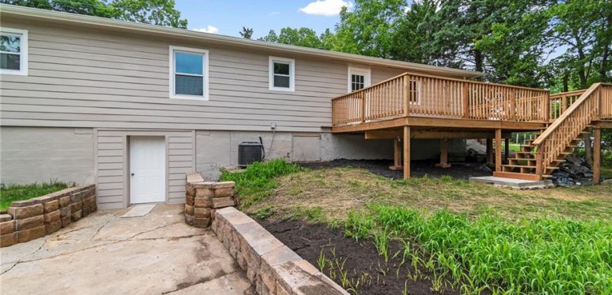 Homes for Sale in Kansas City, MO 64119 | 6201 N Topping Avenue