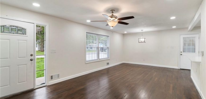 Homes for Sale in Kansas City, MO 64119 | 6201 N Topping Avenue