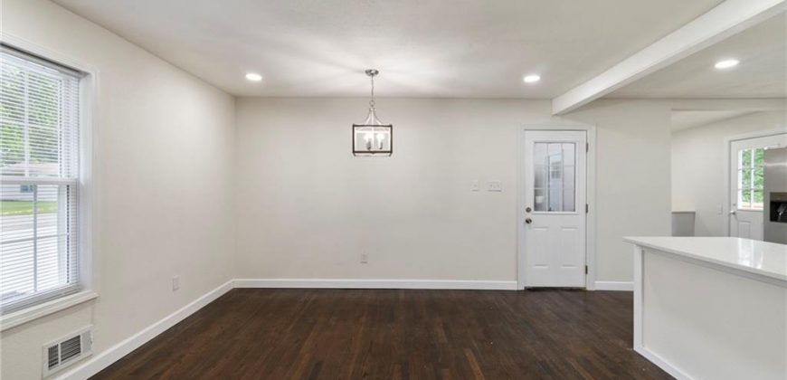 Homes for Sale in Kansas City, MO 64119 | 6201 N Topping Avenue