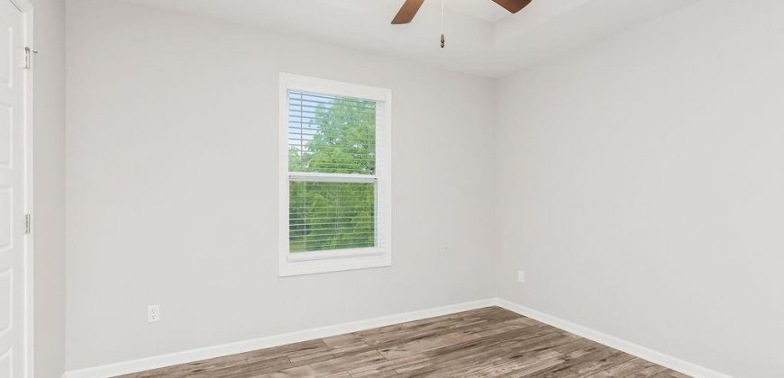 Homes for Sale in Kansas City, MO 64152 | 7515  Locust Drive