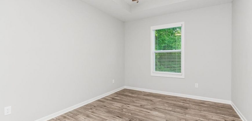 Homes for Sale in Kansas City, MO 64152 | 7515  Locust Drive