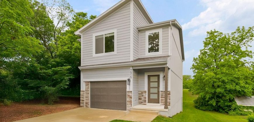 Homes for Sale in Kansas City, MO 64152 | 7515  Locust Drive