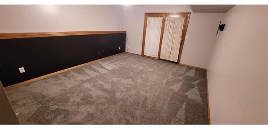 Homes for Sale in Kansas City, MO 64151 | 6314 N Bedford Avenue