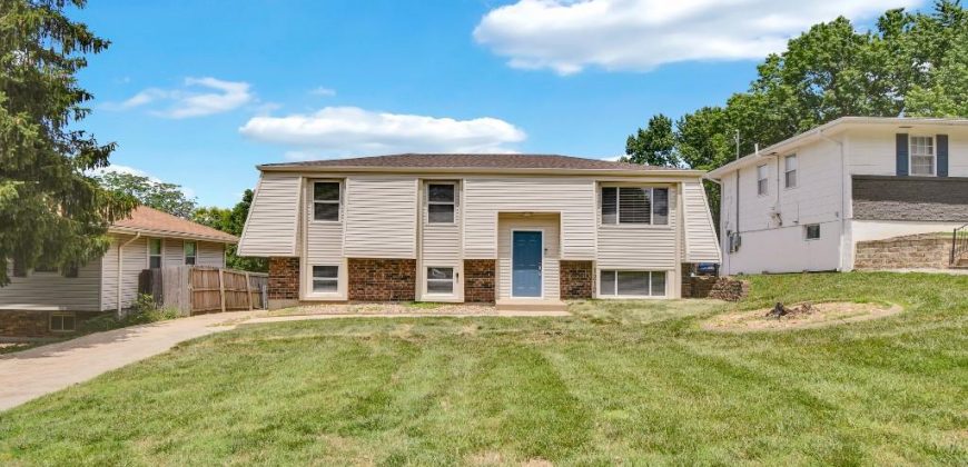 Homes for Sale in Kansas City, MO 64118 | 1212 NW 67th Street
