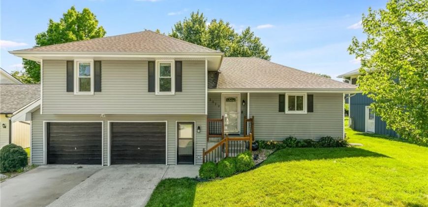 Homes for Sale in Liberty, MO 64068 | 2010  Camille Court
