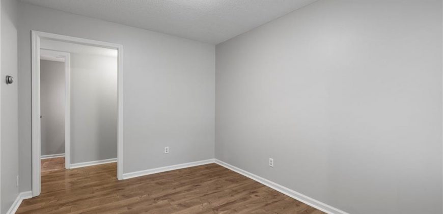Homes for Sale in Kansas City, MO 64151 | 5515 NW 66th Terrace