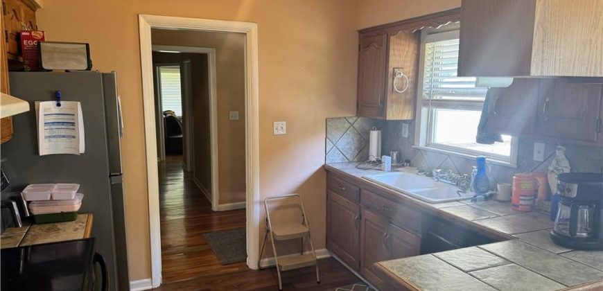 Homes for Sale in Excelsior Springs, MO 64024 | 106  Northview Drive