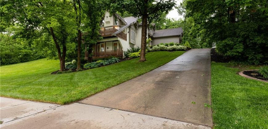 Homes for Sale in Kansas City, MO 64152 | 10522  River Hills Drive