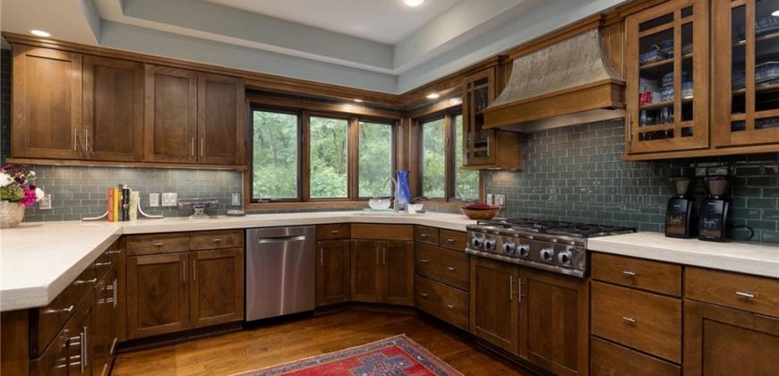 Homes for Sale in Kansas City, MO 64152 | 10522  River Hills Drive