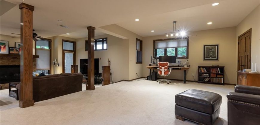 Homes for Sale in Kansas City, MO 64152 | 10522  River Hills Drive