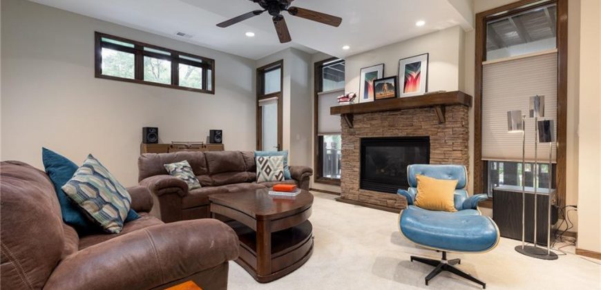 Homes for Sale in Kansas City, MO 64152 | 10522  River Hills Drive