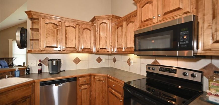 Homes for Sale in Smithville, MO 64089 | 19617  Harbor Drive