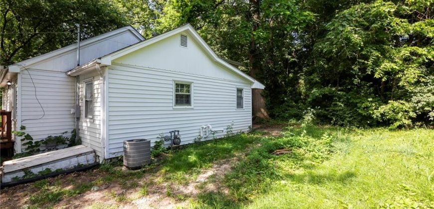 Homes for Sale in Kansas City, MO 64117 | 4016 N Askew Avenue